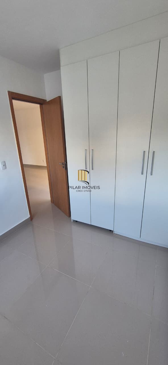 Apartamento, 2d com vaga, bairro Morro Santana