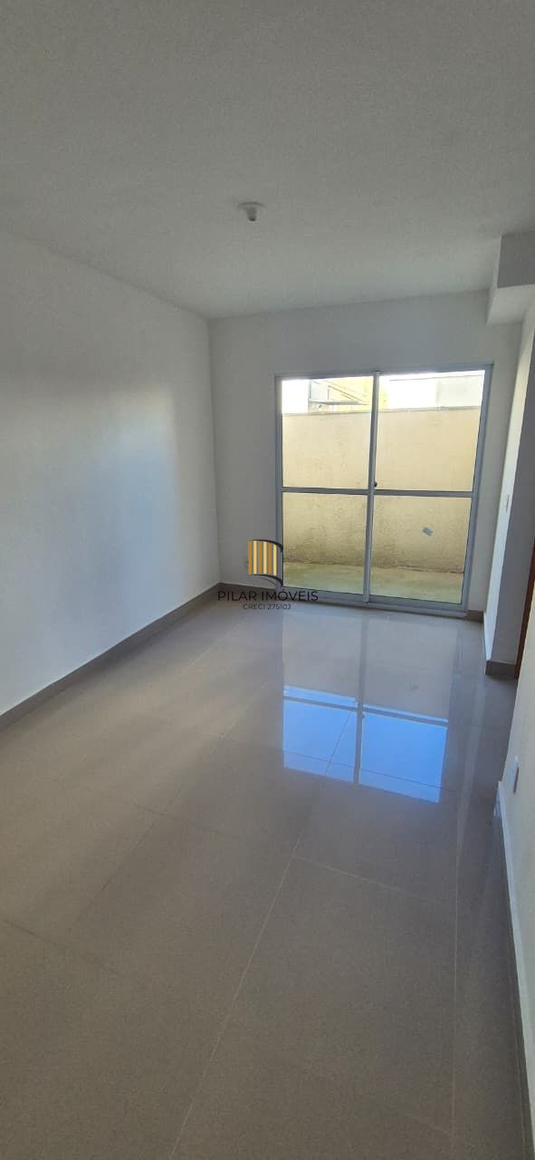 Apartamento, 2d com vaga, bairro Morro Santana