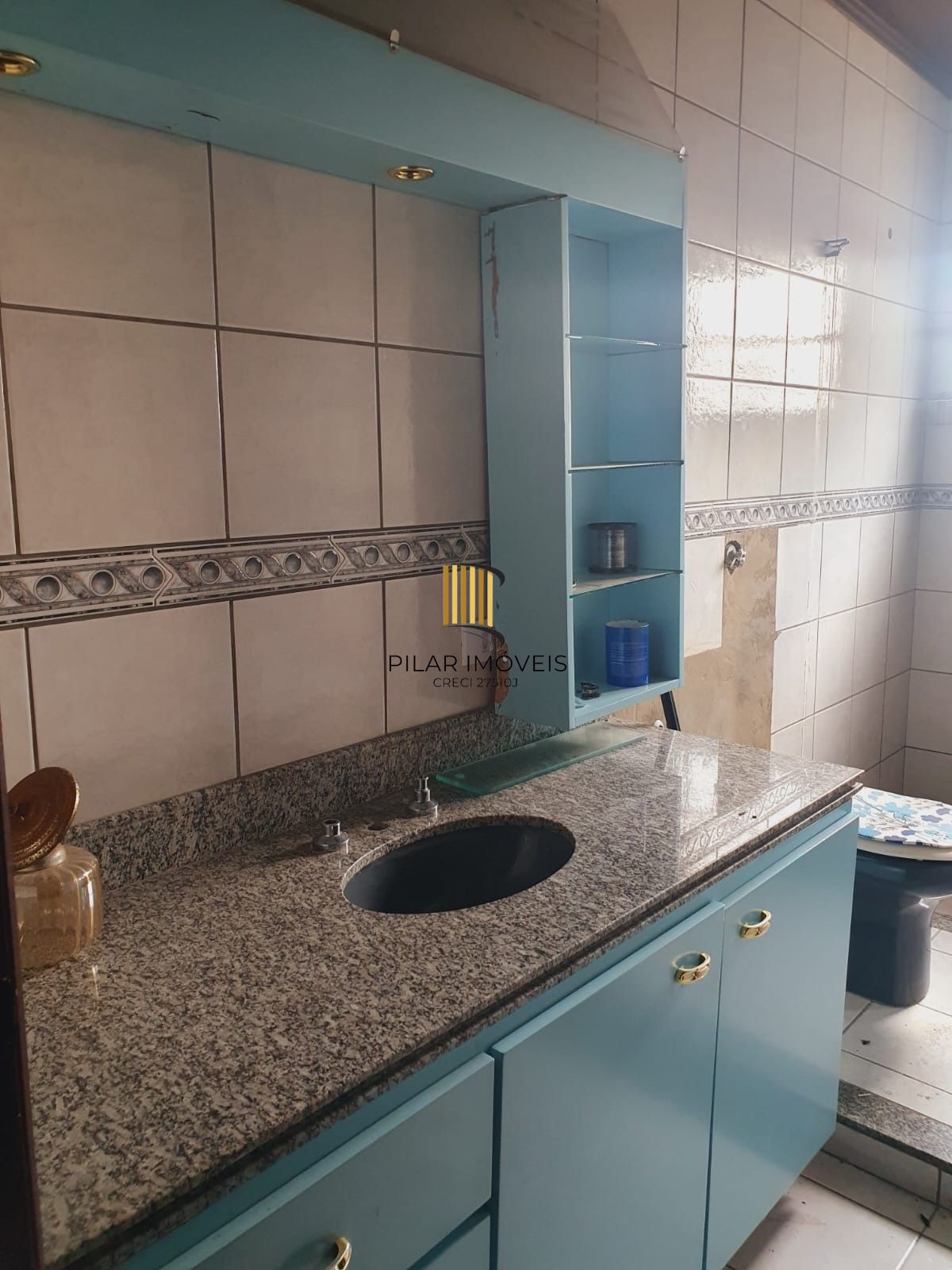 Casa de 03 dormitórios, no bairro Vila João Pessoa, para locação