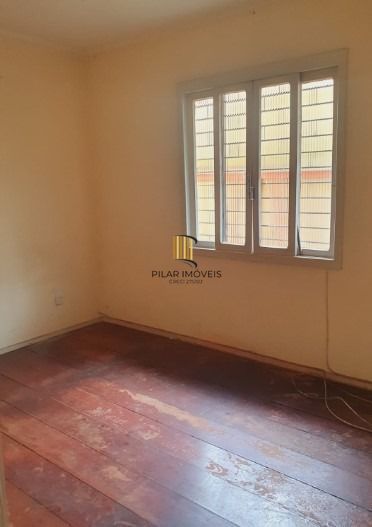 Casa de 03 dormitórios, no bairro Vila João Pessoa, para locação