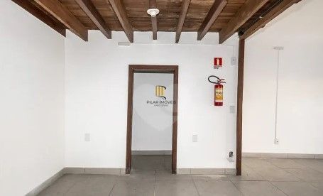 Loja com 68,02m² no bairro Santana