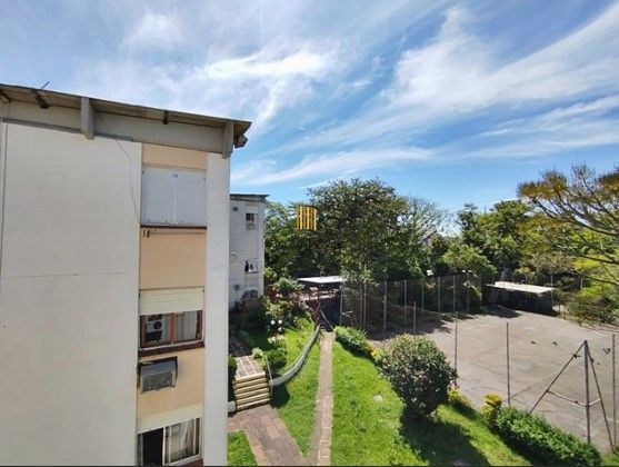 Apartamento de 2 dormitórios com vaga rotativa no Bairro Santo Antonio