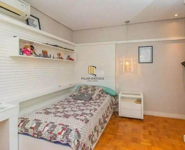 Casa 3d com suíte, bairro três figueira