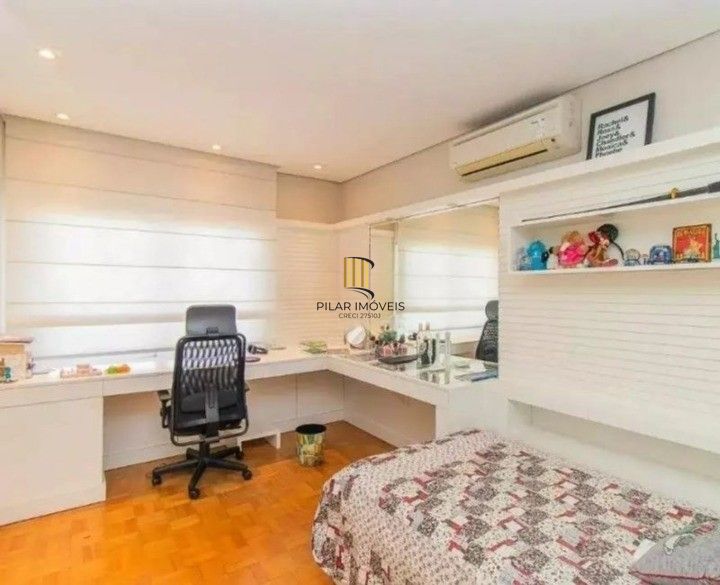 Casa 3d com suíte, bairro três figueira