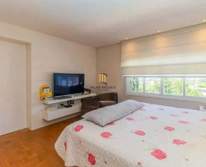 Casa 3d com suíte, bairro três figueira