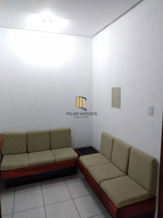 Sala com recepção, bairro Rio Branco