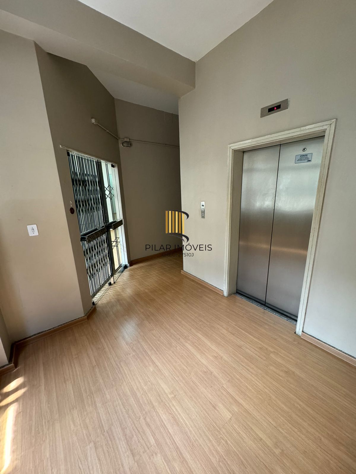 Conjunto Comercial 1 dormitório no bairro Centro Histórico
