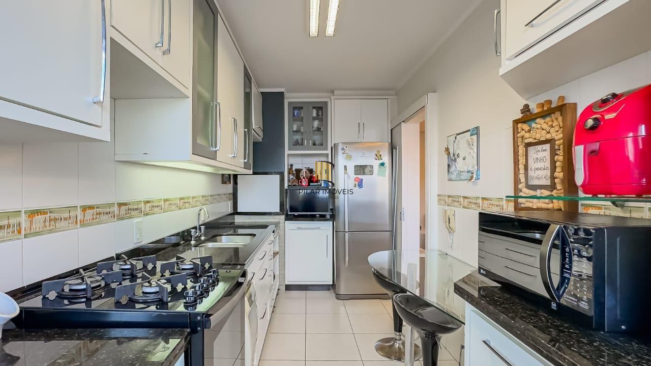 Apartamento 3 dormitórios no bairro Petrópolis