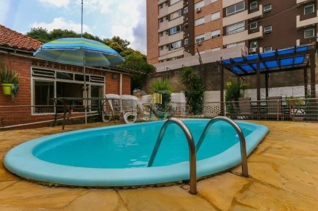 Casa para Venda - 160m², 3 dormitórios, 3 vagas - Partenon
