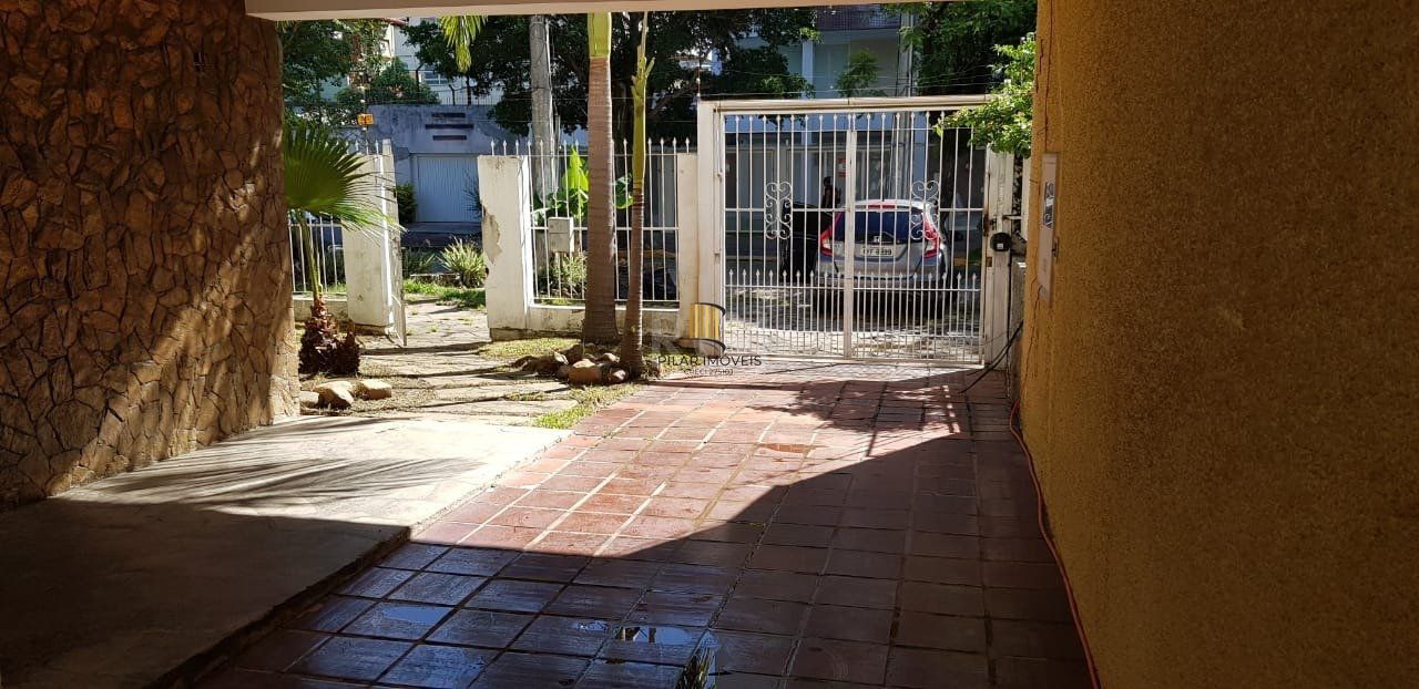 Casa para Venda - 400m², 5 dormitórios, 3 vagas - Santana