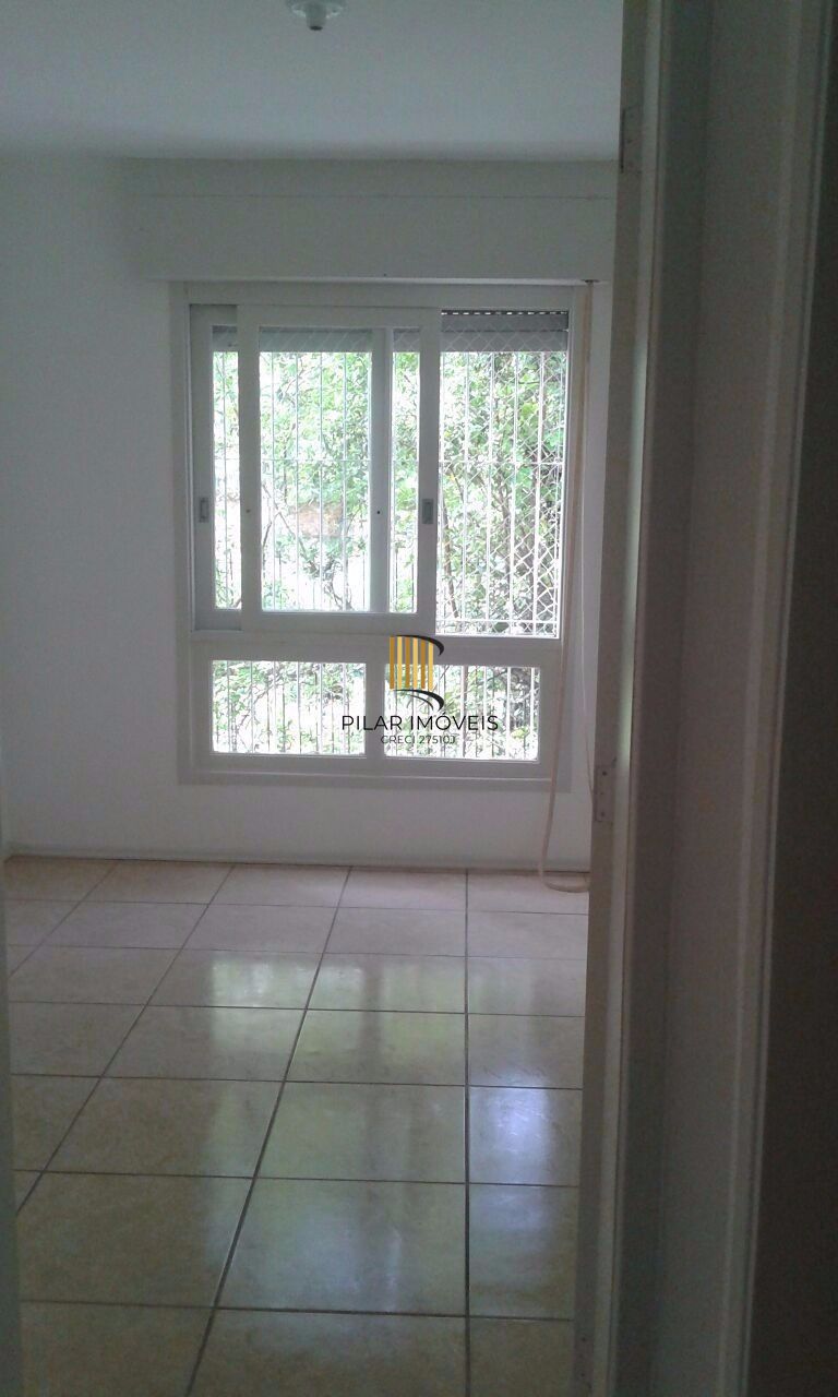 Apartamento para Venda - 72m², 2 dormitórios, 1 vaga - Petrópolis
