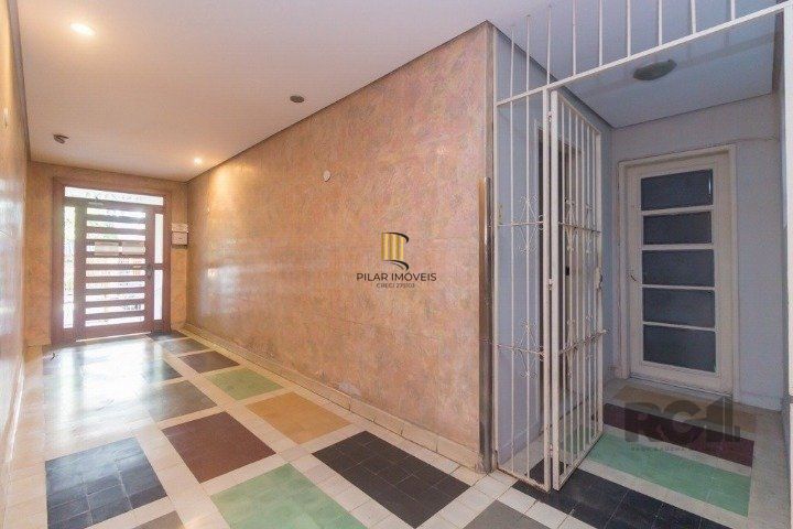Apartamento 2 dormitórios no bairro Santana