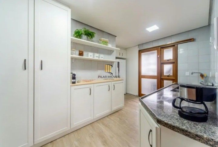 Cobertura 3 dormitórios no bairro Chácara das Pedras