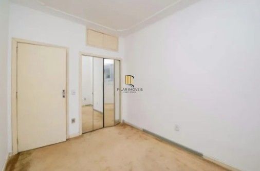 apartamento com três quartos no bairro Farroupilha