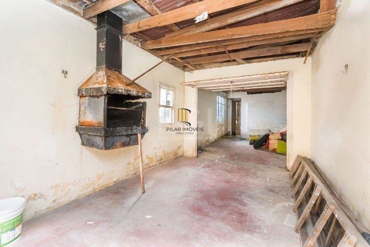 Casa para Venda - 240m², 3 dormitórios, sendo 1 suites, 3 vagas - Santana