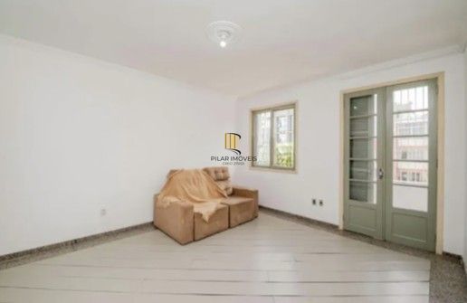 apartamento com três quartos no bairro Farroupilha - Pilar Imóveis