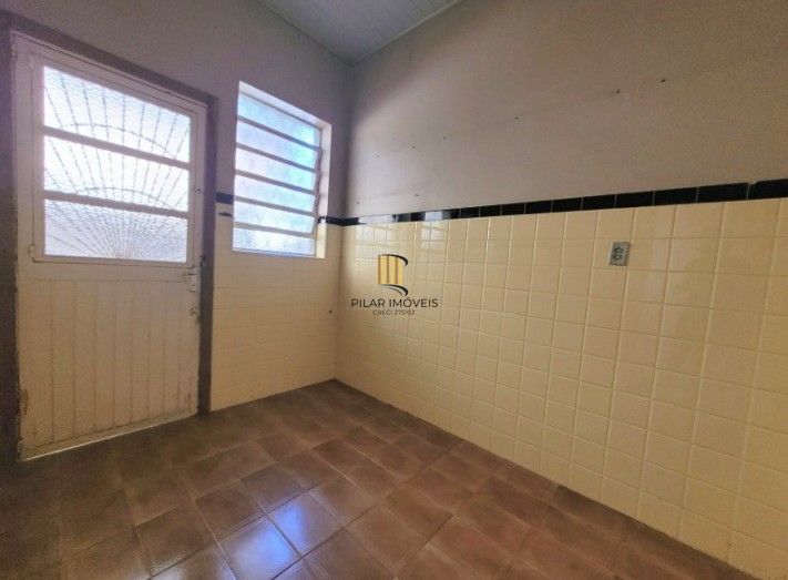 Casa 3 dormitórios no bairro Petrópolis