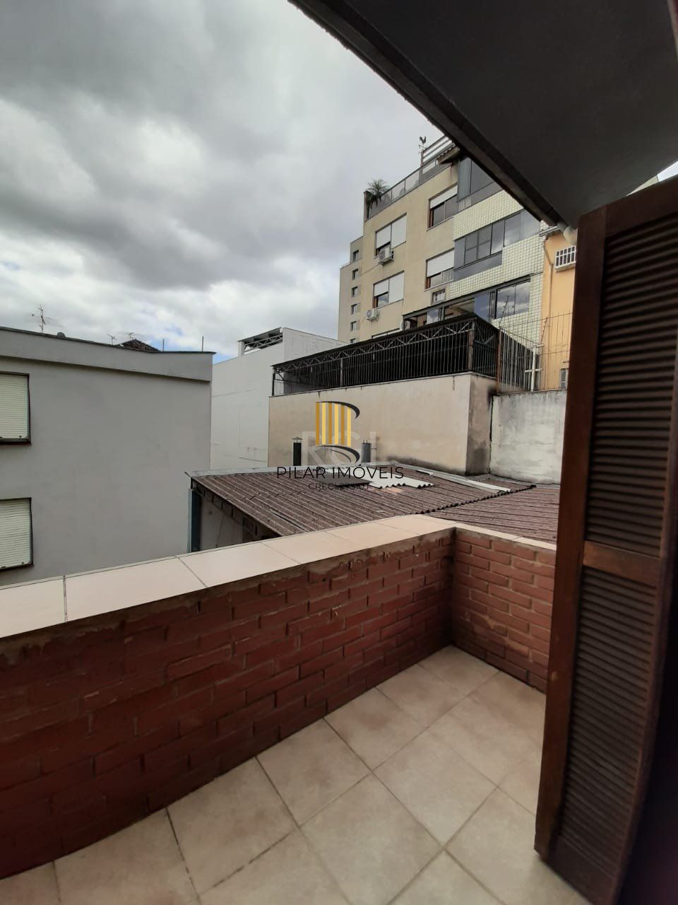 Casa para Venda - 262.02m², 3 dormitórios, sendo 1 suites, 6 vagas - Auxiliadora