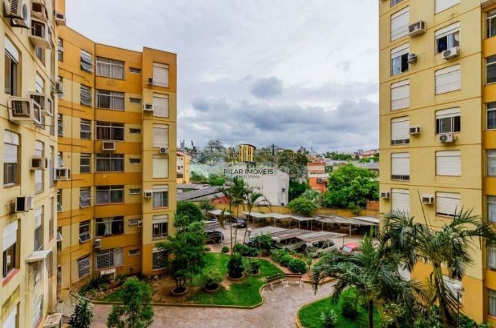 Apartamento 2 dormitórios no bairro Tristeza
