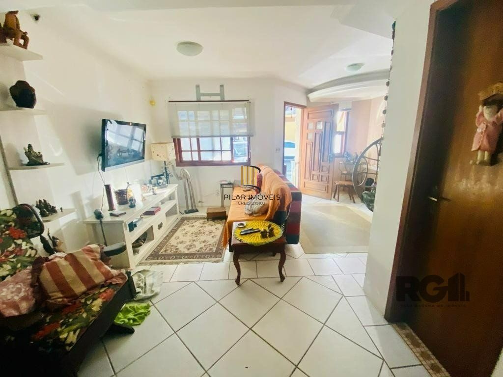 Casa de Condomínio 2 dormitórios no bairro Hípica