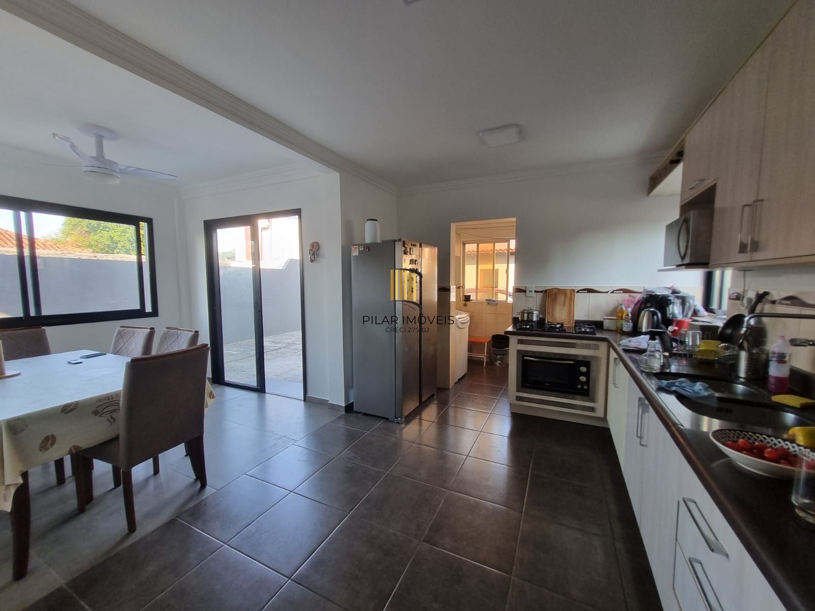 Casa para Venda - 177m², 4 dormitórios, sendo 1 suites, 2 vagas - Partenon