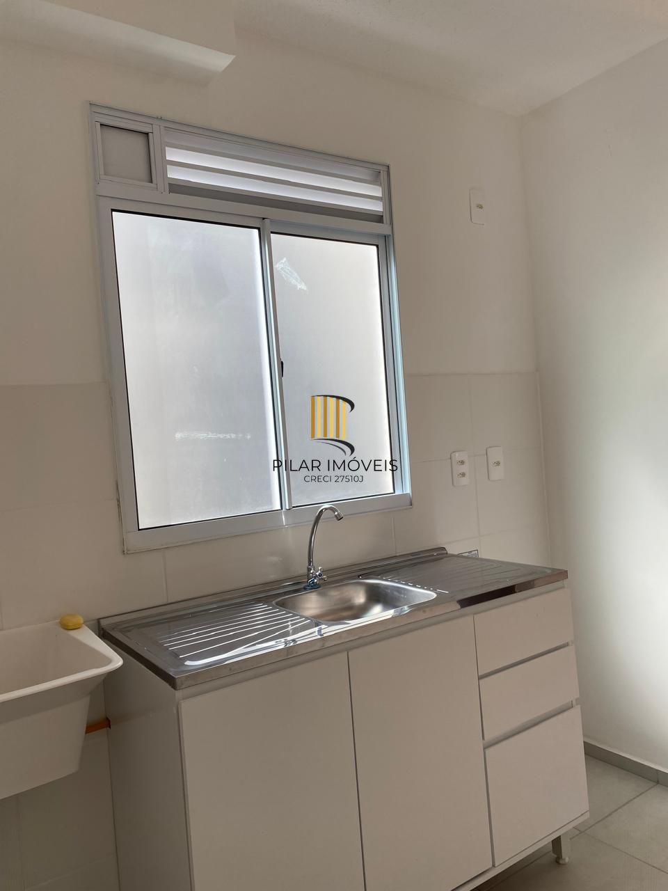 Apartamento 2 dormitórios no bairro Cecília