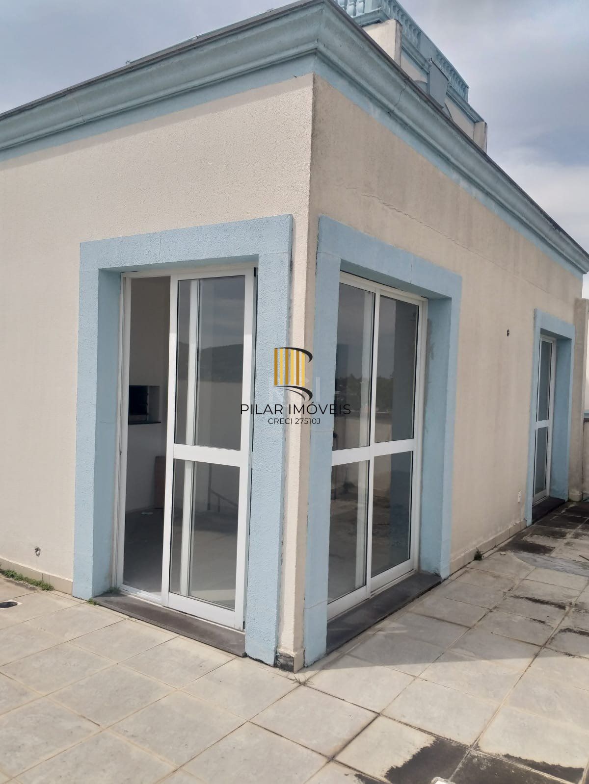 Cobertura para Venda - 134.45m², 3 dormitórios, sendo 1 suites, 2 vagas - Cavalhada