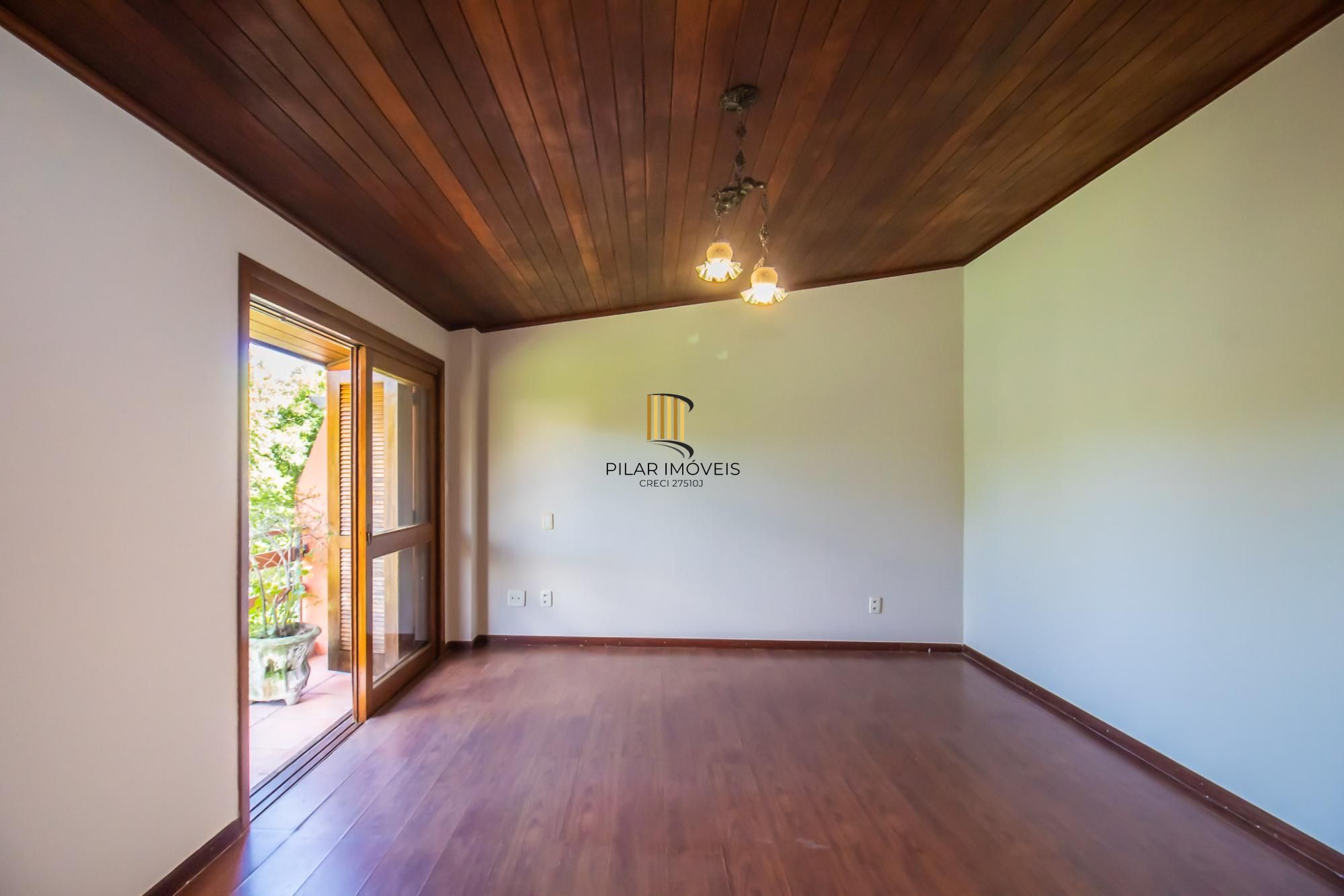 Casa de Condomínio 3 dormitórios no bairro Menino Deus