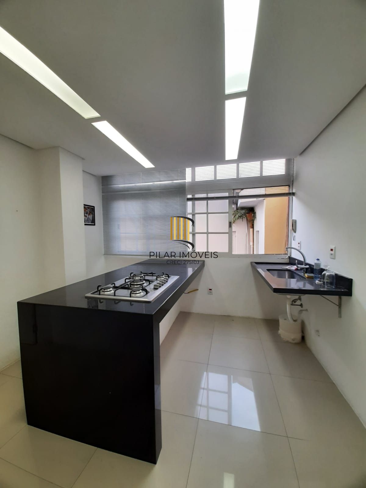 Apartamento 2 dormitórios no bairro Santa Cecília
