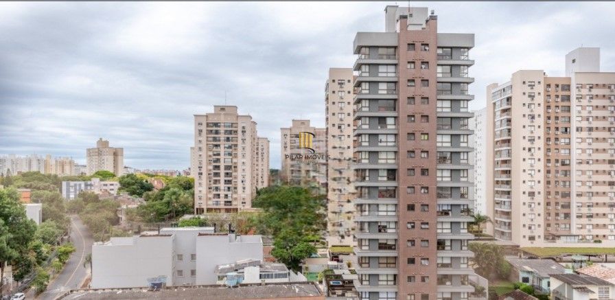 Apartamento de dois dormitórios localizado no bairro Passo da Areia em Porto Alegre/RS.