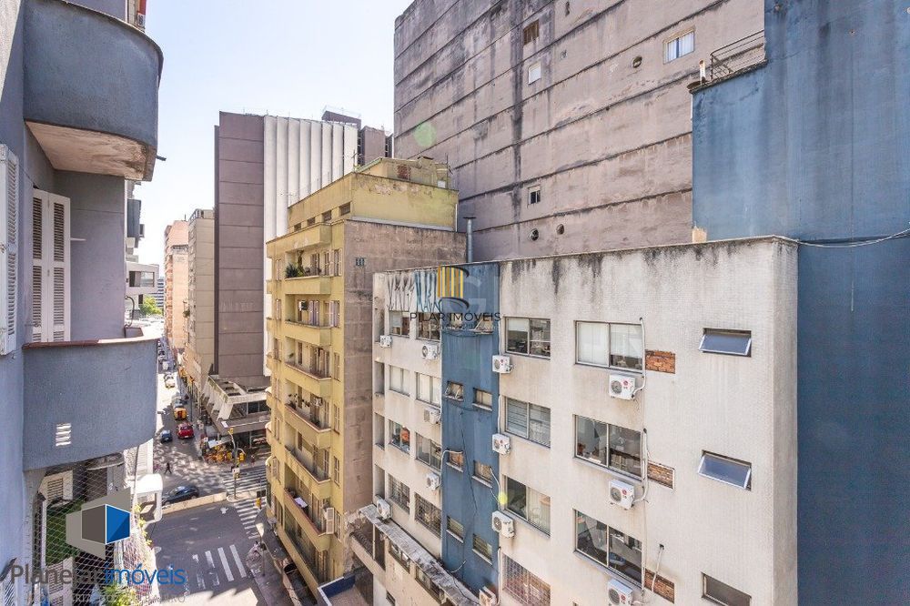 Apartamento 2 dormitórios no bairro Centro Histórico