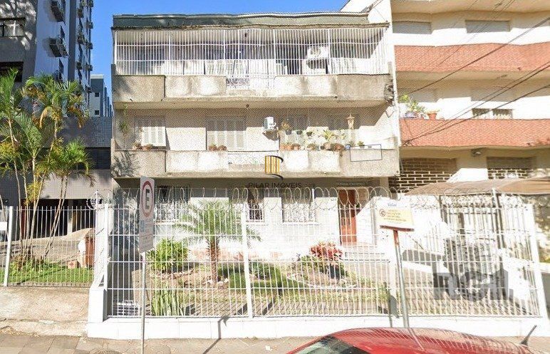 apartamento com três quartos no bairro Farroupilha