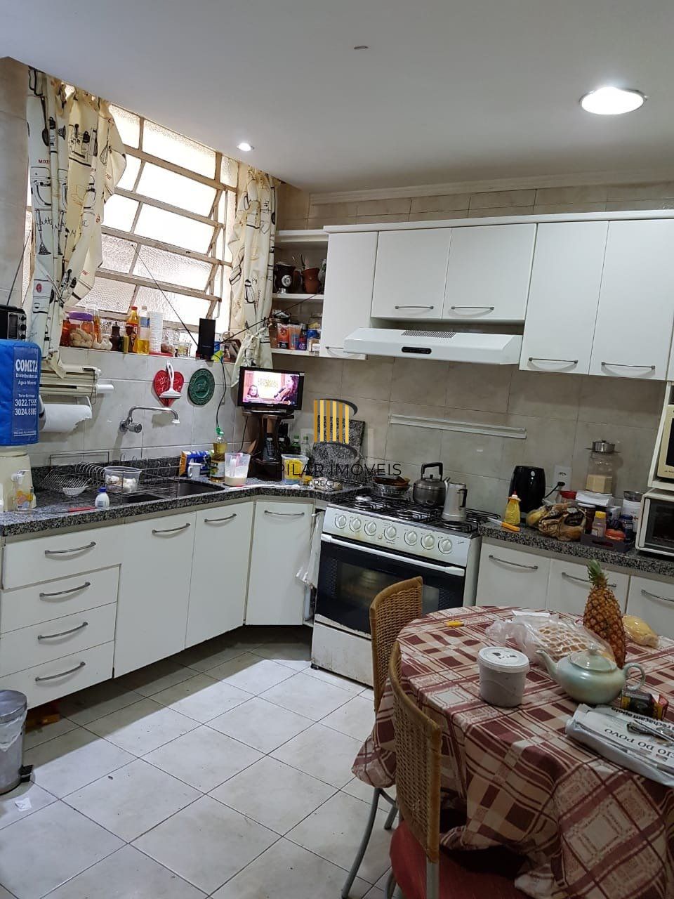 Casa para Venda - 250m², 5 dormitórios, 5 vagas - Jardim Botânico