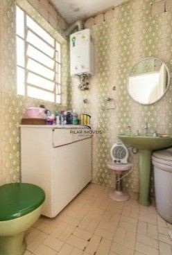 Casa para Venda - 115m², 3 dormitórios, 1 vaga - Petrópolis