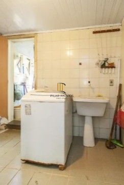 Casa para Venda - 115m², 3 dormitórios, 1 vaga - Petrópolis