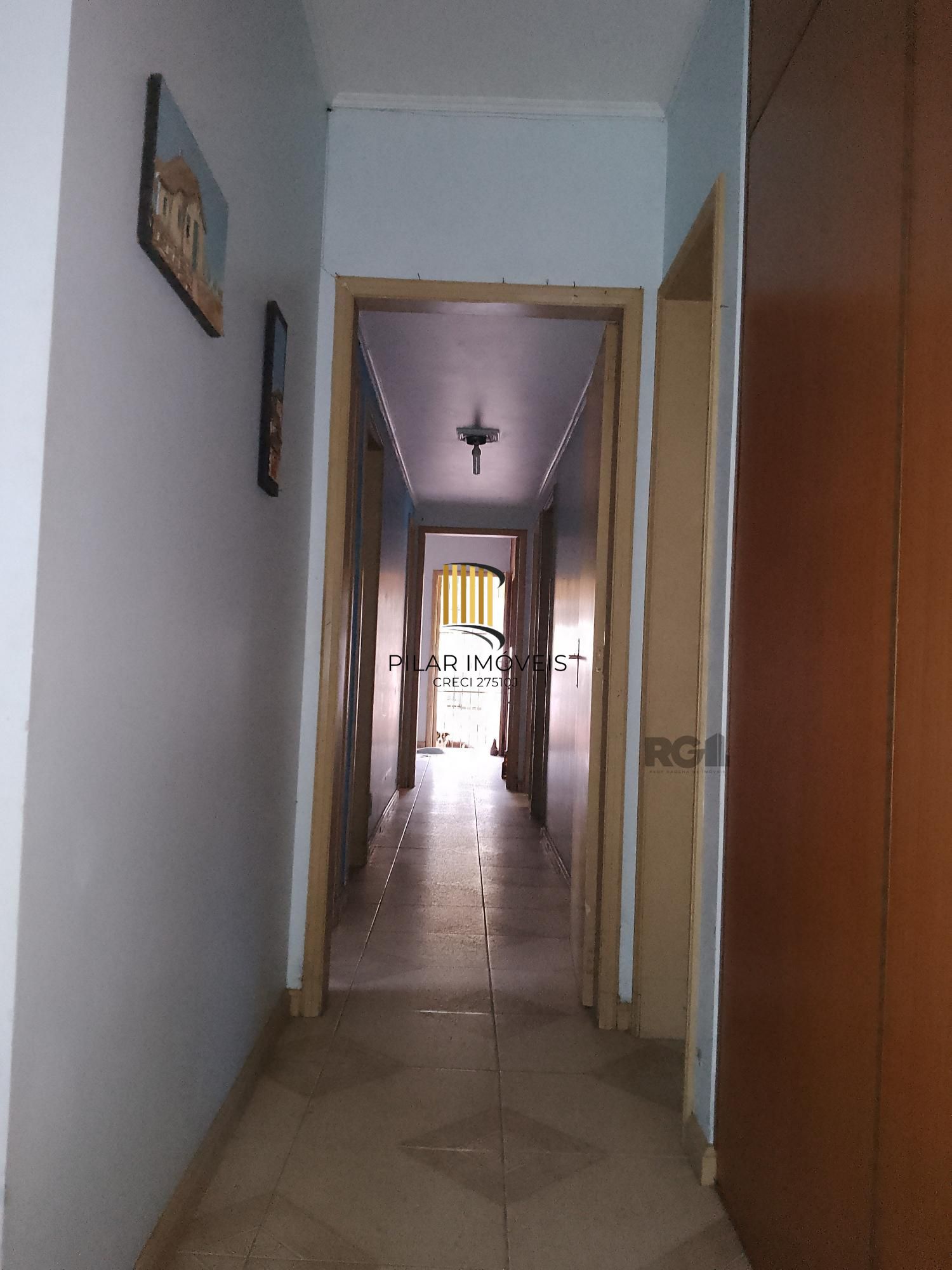 Casa 4 dormitórios, terreno com 1639m² à venda no Morro Santana