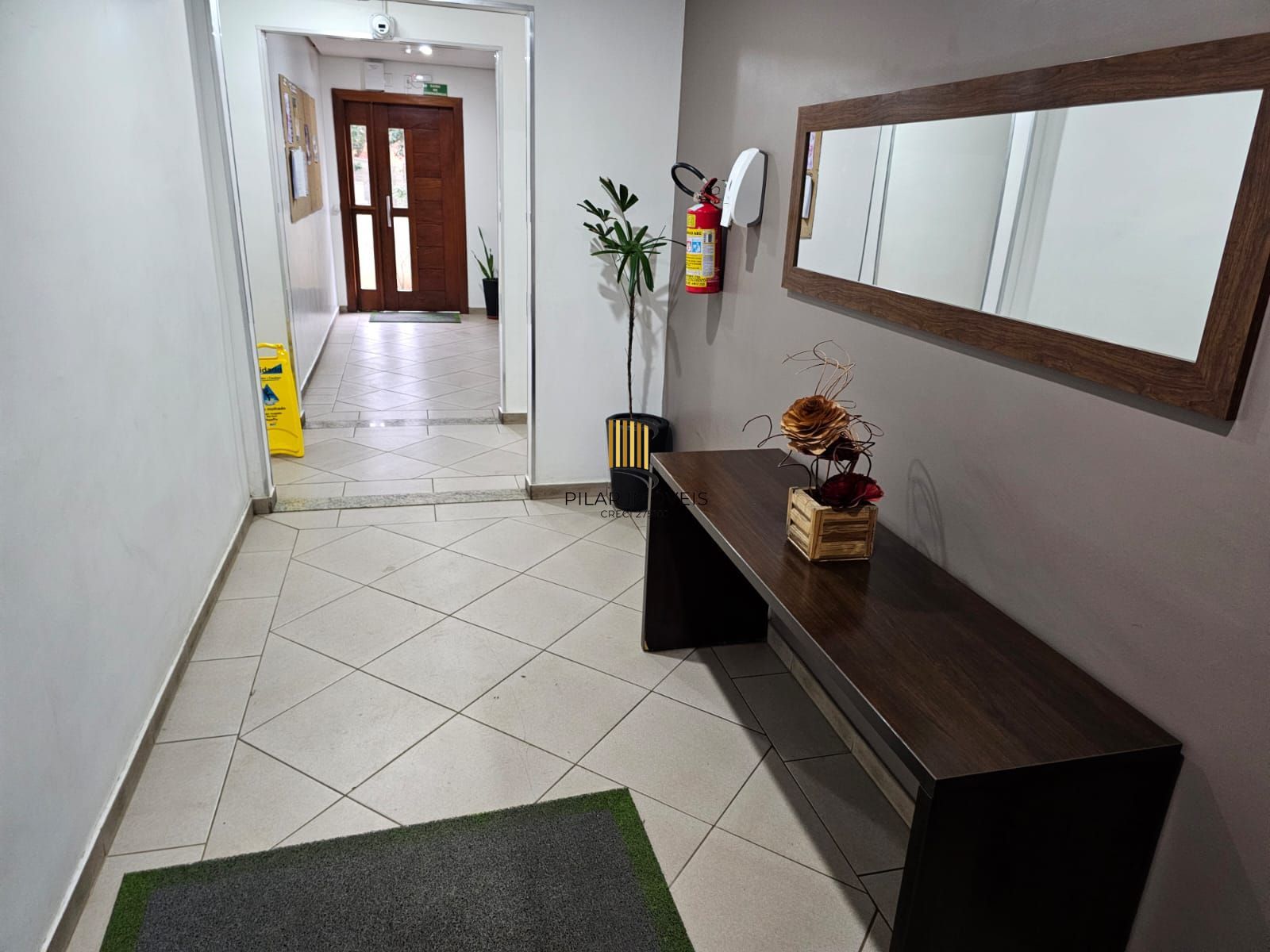 Apartamento para Venda - 51.25m², 2 dormitórios, sendo 1 suites, 1 vaga - Glória