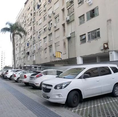 Loft no bairro Farroupilha com vaga