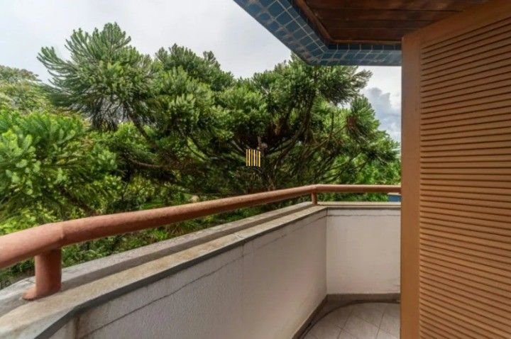 Cobertura 3 dormitórios no bairro Chácara das Pedras