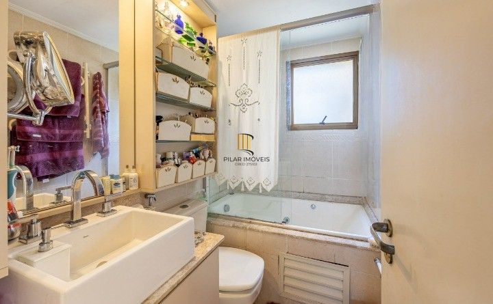 APARTAMENTO NO BAIRRO AUXILIADORA COM 3 DORMITÓRIOS SENDO 1 SUÍTE