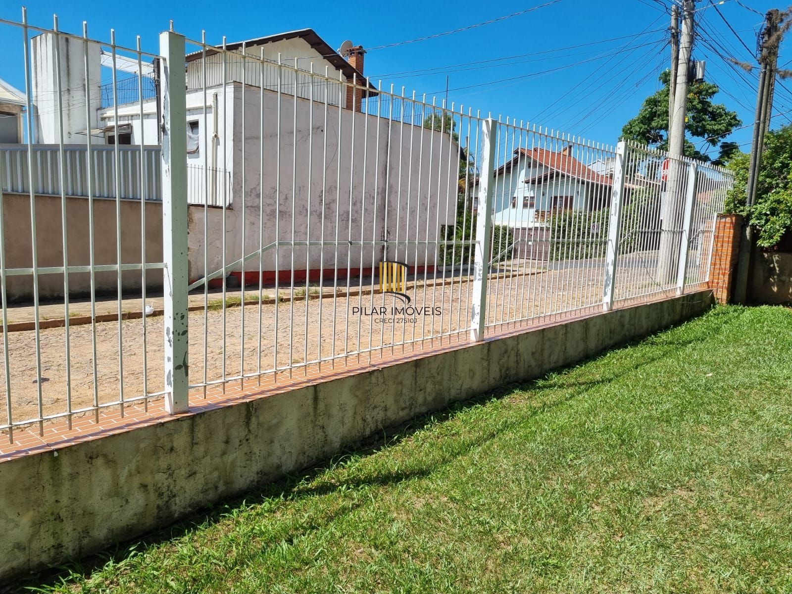 Casa 5 dormitórios no bairro Partenon