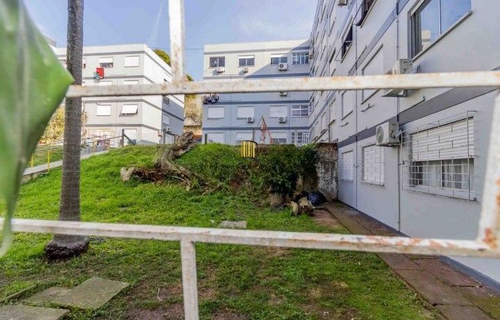 Apartamento 2 dormitórios no bairro Santo Antônio