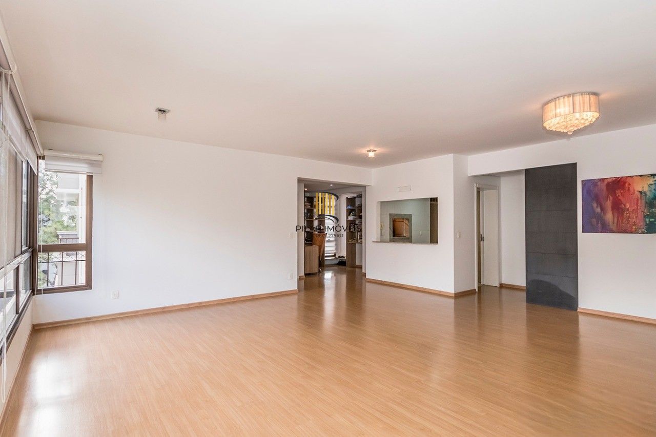 Apartamento 3 dormitórios no bairro Mont Serrat