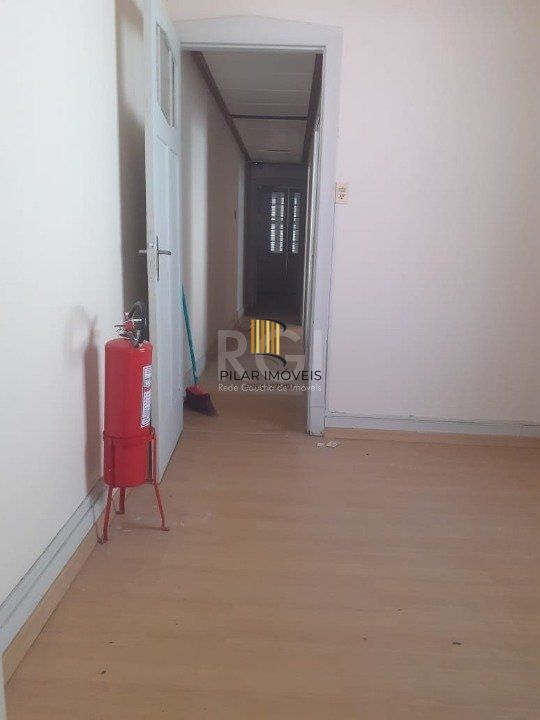 Casa para Venda - 202m², 2 dormitórios, Farroupilha