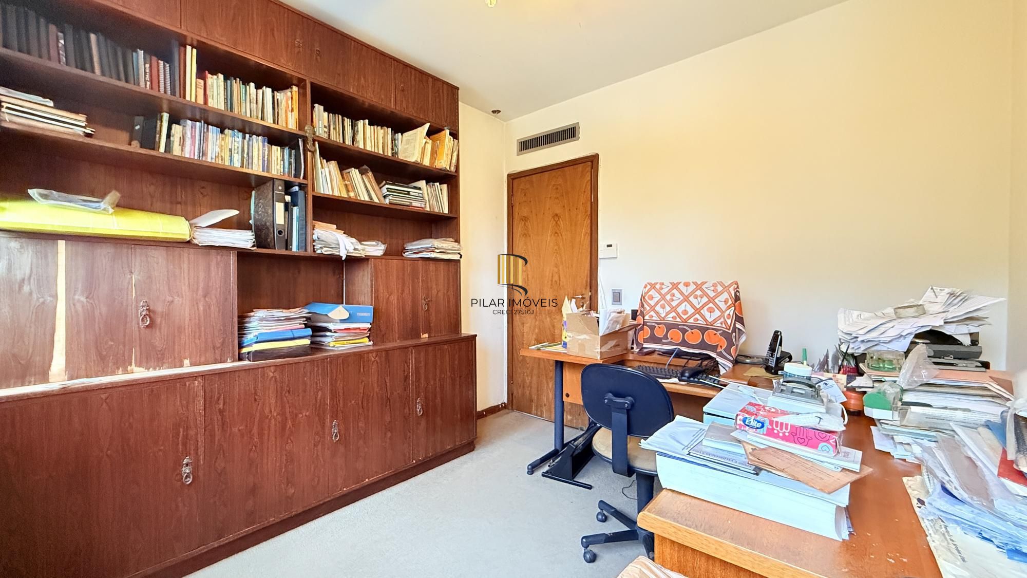Apartamento 4 dormitórios no bairro Rio Branco