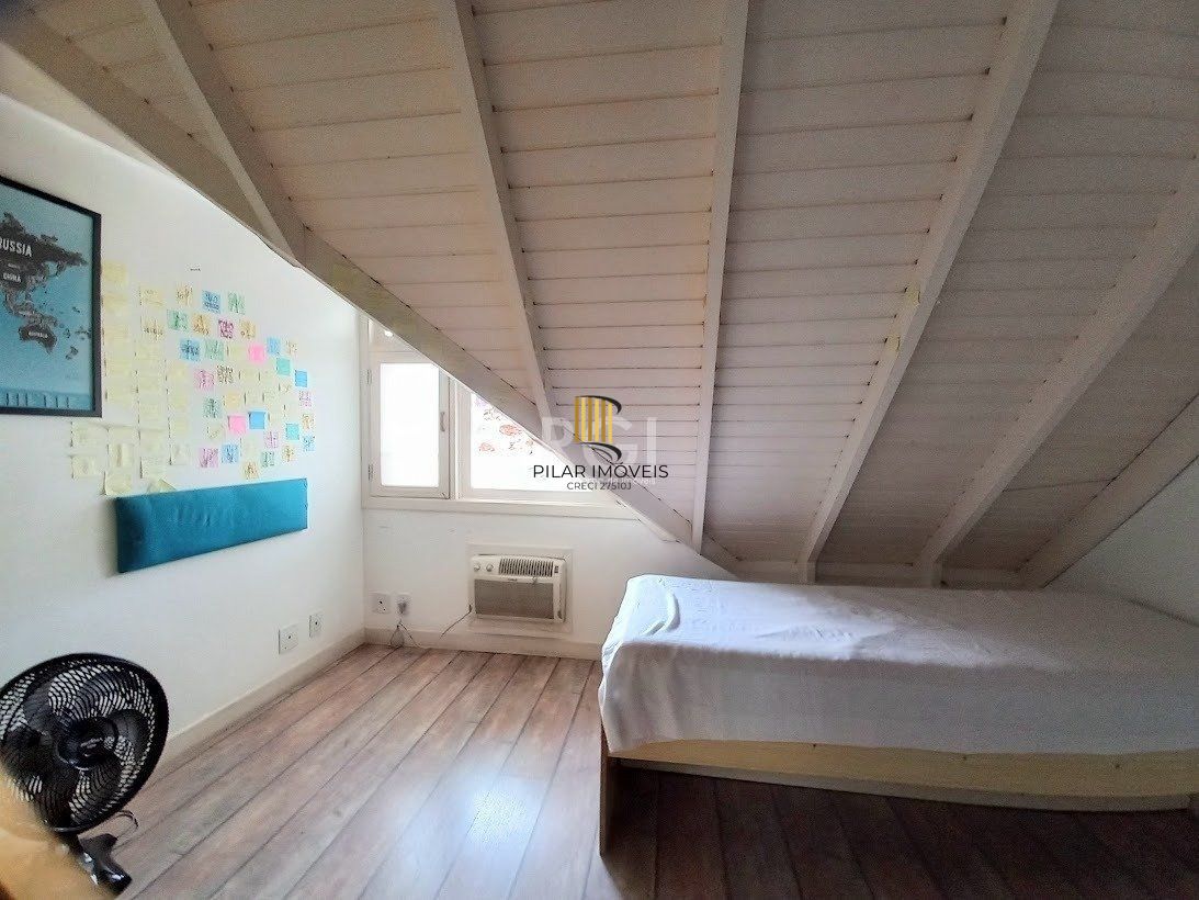 Casa de Condomínio 3 dormitórios no bairro Tristeza
