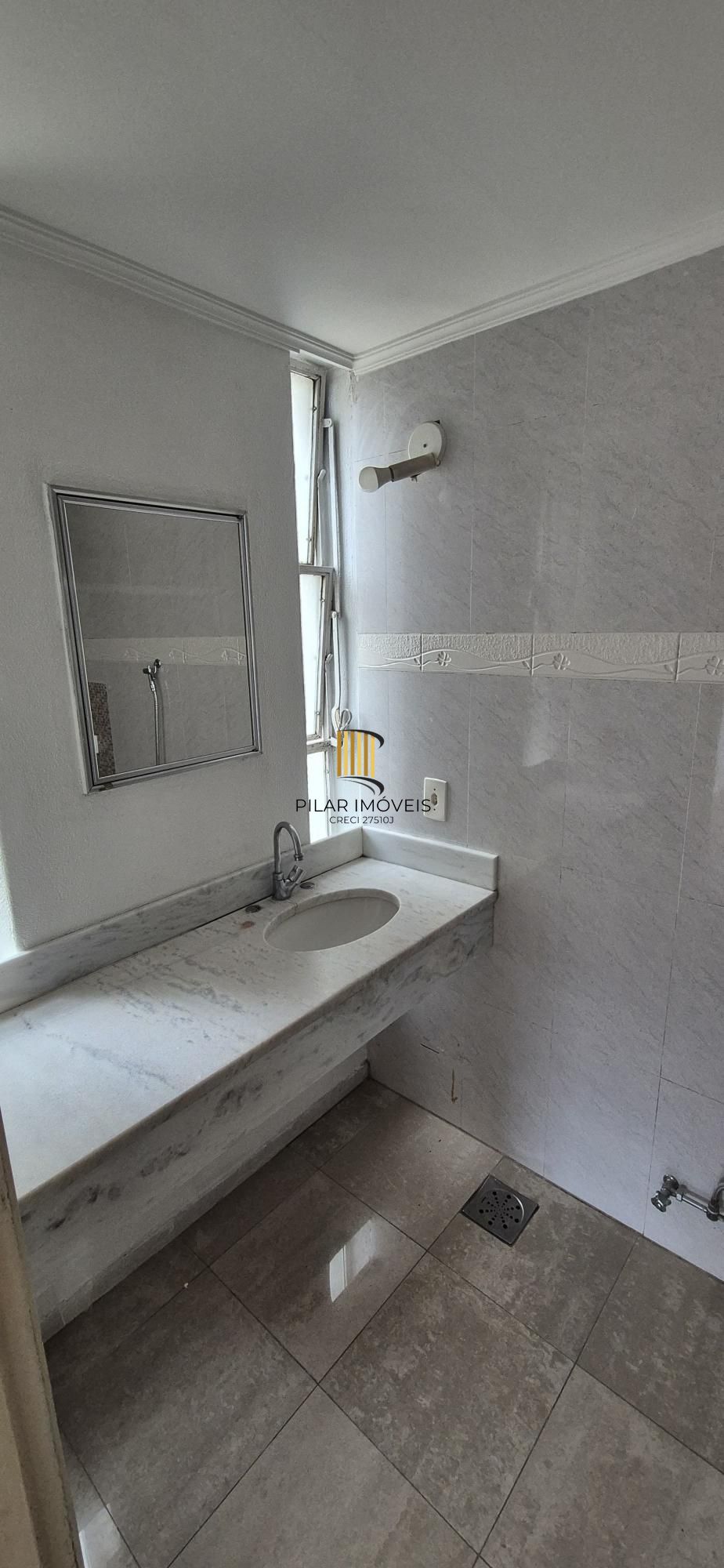 Apartamento 3 dormitórios no bairro Menino Deus