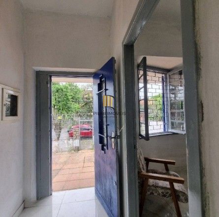 Casa 4 dormitórios no bairro Partenon