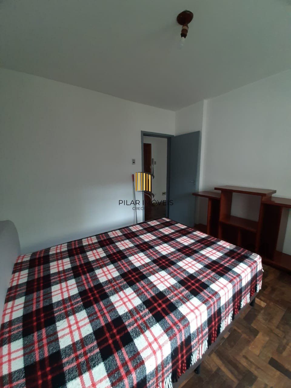 Apartamento para Venda - 42.39m², 1 dormitório, 1 vaga - Santo Antonio