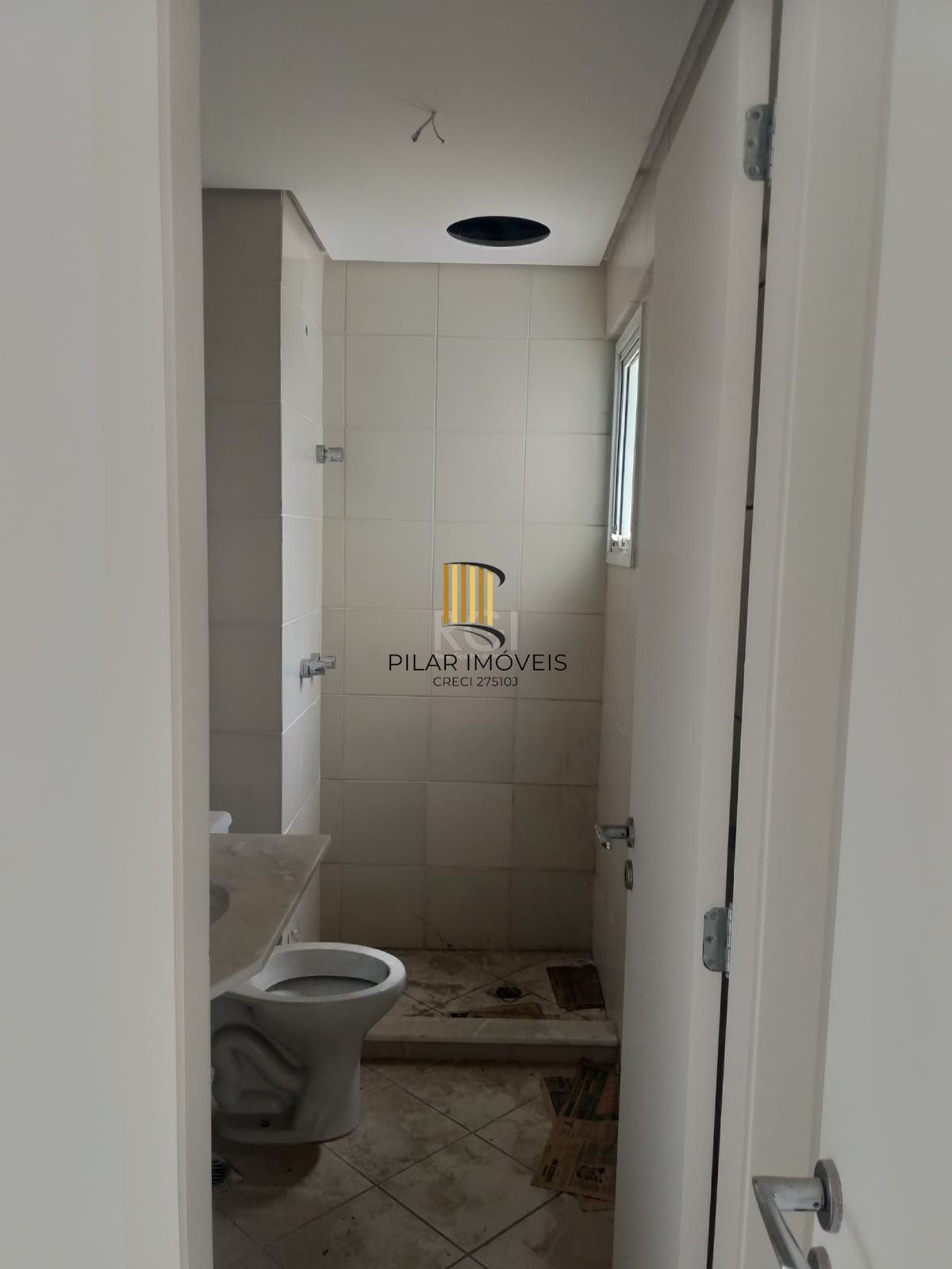 Cobertura para Venda - 134.45m², 3 dormitórios, sendo 1 suites, 2 vagas - Cavalhada